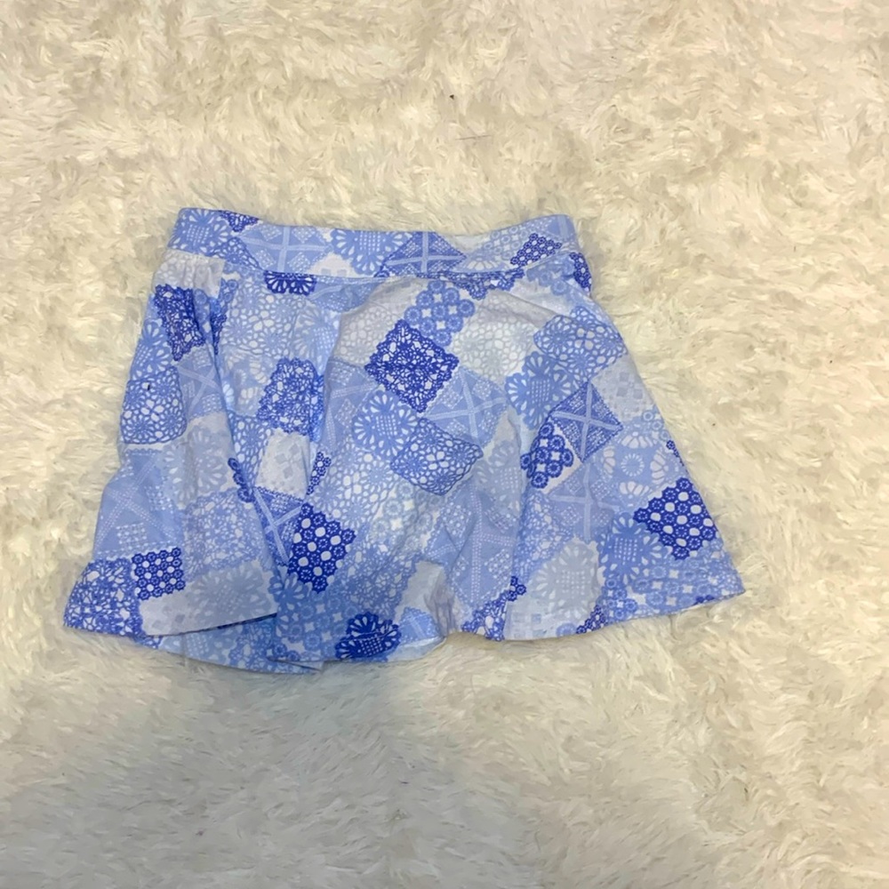 Light blue patternd skirt